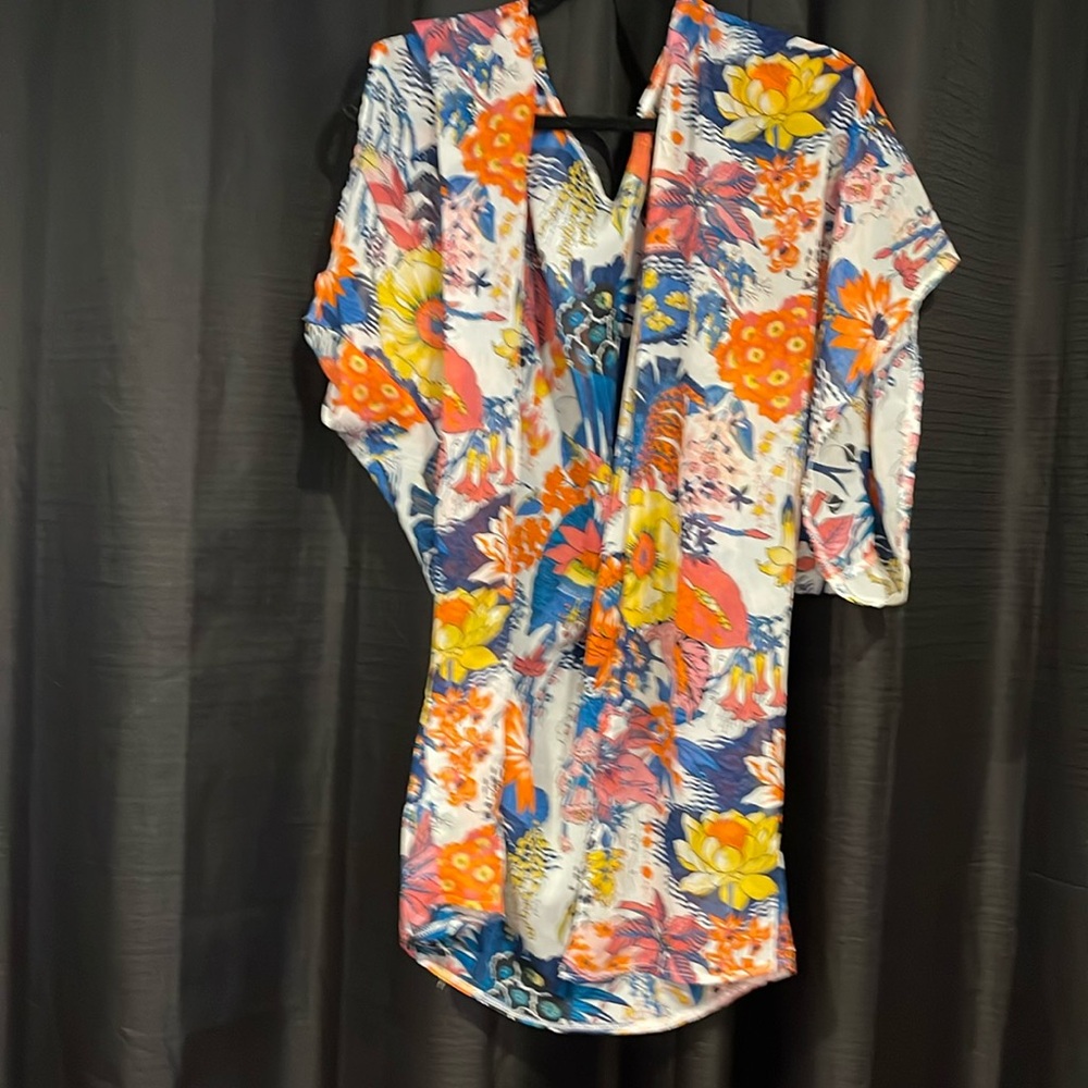 Short sleeve cardigan